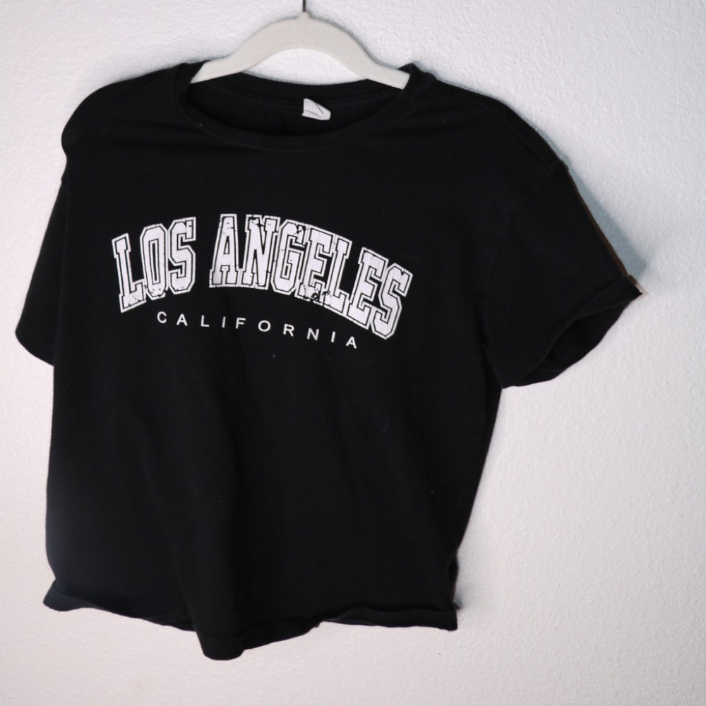 Black and white Los Angeles top